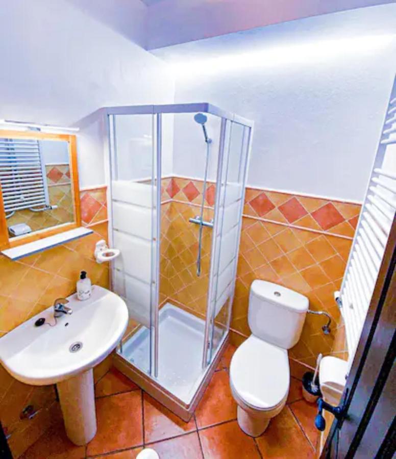 Grazalema - Casita La Calma - Incredible Views, Clima Frio-Calor, Wifi & Private Parking Optional Βίλα Εξωτερικό φωτογραφία