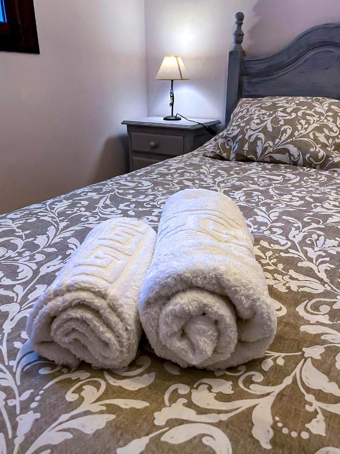 Grazalema - Casita La Calma - Incredible Views, Clima Frio-Calor, Wifi & Private Parking Optional Βίλα Εξωτερικό φωτογραφία